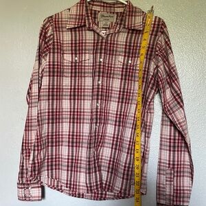Wrancher by Wrangler Plaid Red and White Long Sleeve Button Up Size Medi…